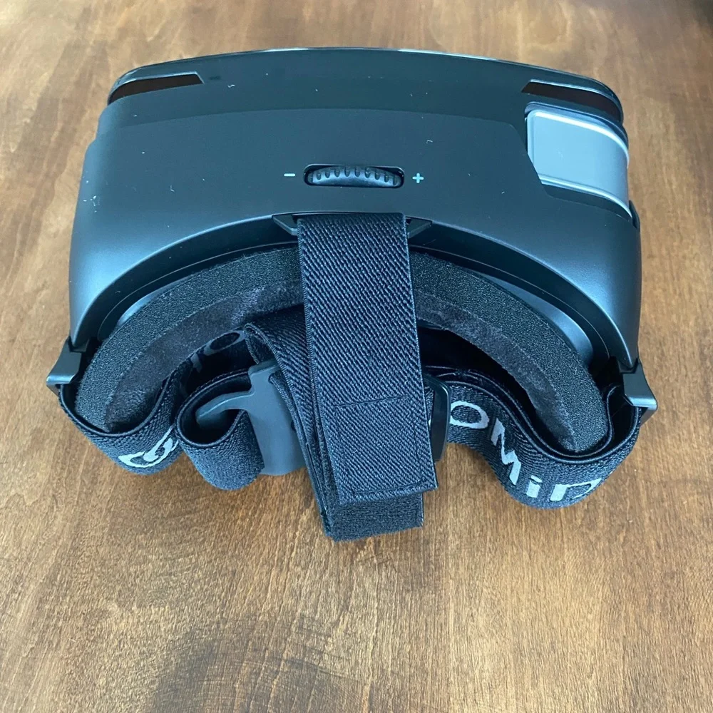 6 VR Headsets- Homido V2 For iPhones, Galaxy’s, and XPeria’s